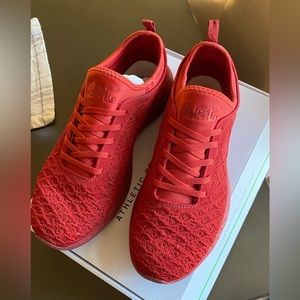 APL Techloom Phantom women’s Sneakers Size 11 paprika